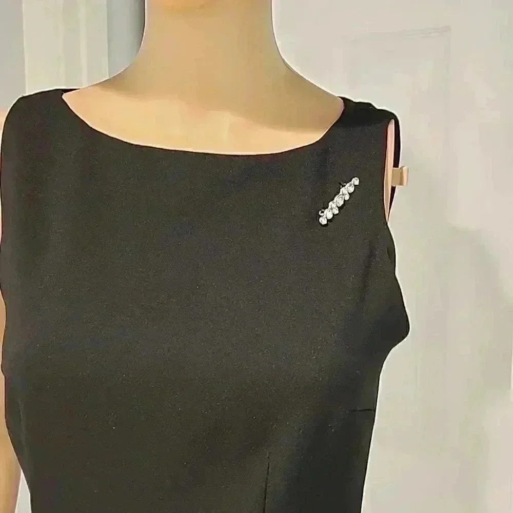 Vintage back little dress